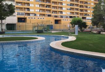 Apartamento en Campoamor con vista al mar allows 18 year olds to book a room
