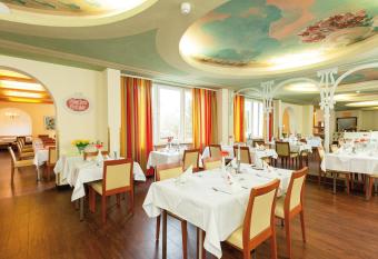 Morada Hotel Bad W  rishofen has Balcony rooms