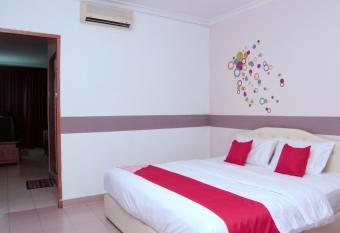 Super OYO 1173 Mandyrin Hotel allows 18 year olds to book a room