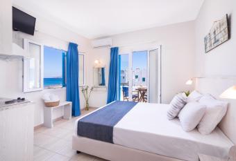 Domus Litus allows 18 year olds to book a room