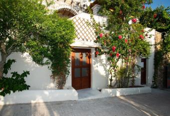 Elysium has Balcony rooms