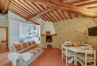 Casa Irene has Balcony rooms