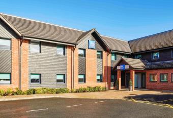 ibis budget Derby allows 18 year olds to book a room