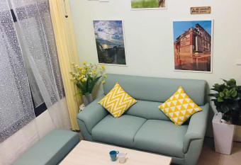 Yi Jia Homestay has Balcony rooms