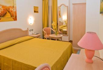 Luna e stelle has Balcony rooms