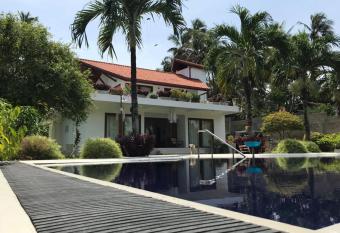 Colibri Villa has Balcony rooms