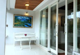 Bedugul Lake View Residence Unit A-1 allows 18 year olds to book a room
