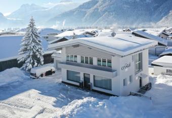 Apart Crystal has Balcony rooms