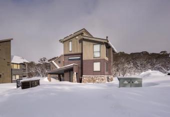 Winterfell allows 18 year olds to book a room