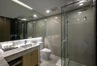 Mida Grande Resort Phuket Official Account has Balcony rooms