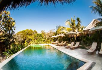 Incense Impossible Beach-Adults Only allows 18 year olds to book a room