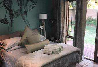 Lamarique has Balcony rooms