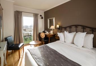 H  tel de l Horloge has Balcony rooms