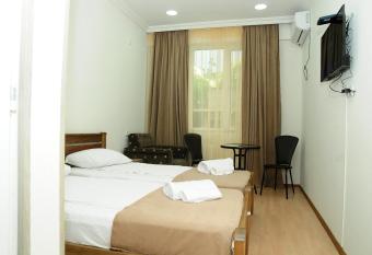 Family Hotel Chino has Balcony rooms