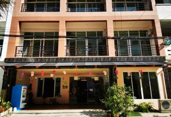 New Sorot House allows 18 year olds to book a room