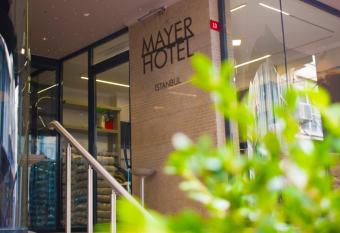 Mayer Hotel Istanbul allows 18 year olds to book a room