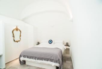 Mati Cave Villas has Balcony rooms