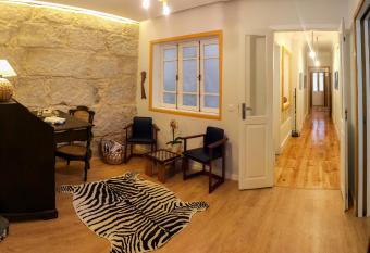 Siglas & Runas II allows 18 year olds to book a room