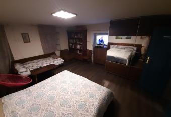 Dogs baronesse Pasja grofica Idrija has Balcony rooms