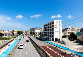 HOTEL HOUKLEA has Balcony rooms