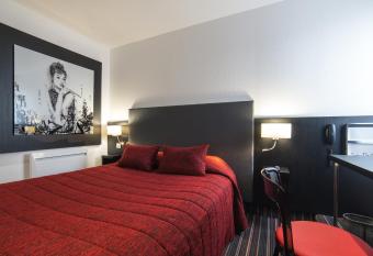 Cit Hotel Stim Otel allows 18 year olds to book a room