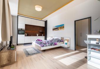 Apartments Brno-center has Balcony rooms