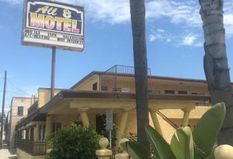 All 8 Motel allows 18 year olds to book a room