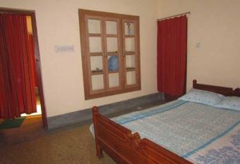 Vamoose Monpakhi has Balcony rooms
