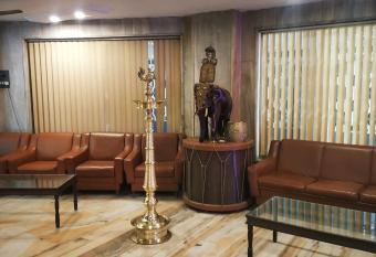 Hotel Elite International has Smoking/Balcony rooms