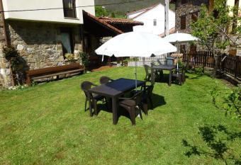 Albergue Tur  stico Briz has Balcony rooms