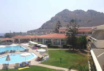 KOLYMBIA SKY HOTEL has Balcony rooms