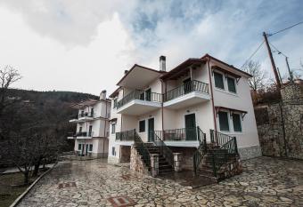 Nefeles has Balcony rooms