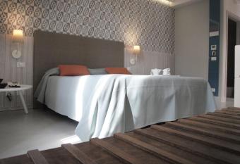 Ca  D Andrean allows 18 year olds to book a room