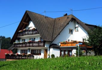 Gasthof Richeb  chli has Balcony rooms