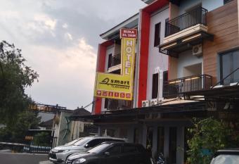 Smart Tlogomas allows 18 year olds to book a room