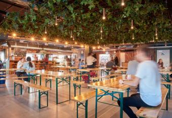 Urban Camper Hostel & Bar allows 18 year olds to book a room