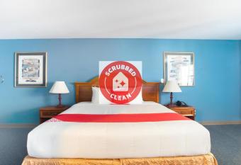 OYO Hotel Jacksboro Tx - Fort Richardson has Smoking rooms