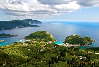 Lakones Deluxe Suites A has Balcony rooms