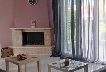 Soyzana Family Apartment allows 18 year olds to book a room