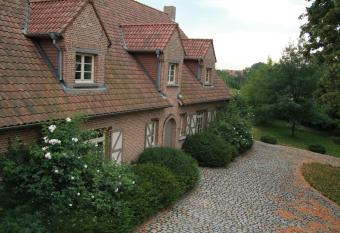 Rose Residence allows 18 year olds to book a room