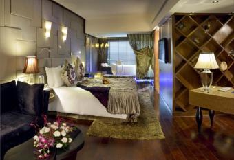 Radisson Blu Hotel MBD Ludhiana allows 18 year olds to book a room