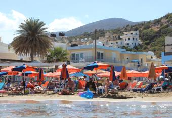 4S Beach Superior Apartments has Balcony rooms