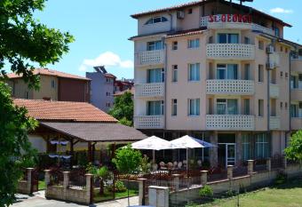 Saint George Family Hotel has Balcony rooms