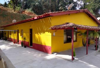 Recanto S   Alegria. allows 18 year olds to book a room