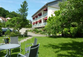 Hotel Garni J  gerhof has Balcony rooms