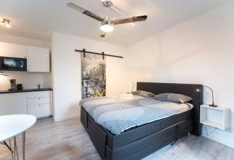 Amsterdam Beach Zandvoort Studio s has Balcony rooms