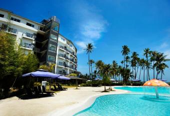 Solea Seaview Resort allows 18 year olds to book a room