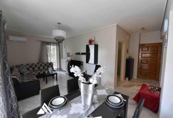 Sea View Apartment has Balcony rooms