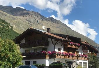 Appartment Venter Bergwelt has Balcony rooms