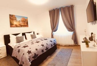 Apartament Comfort Primaverii has Balcony rooms